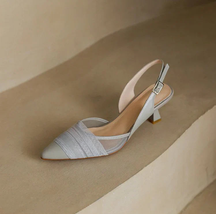 Conrad סנדלי עקב