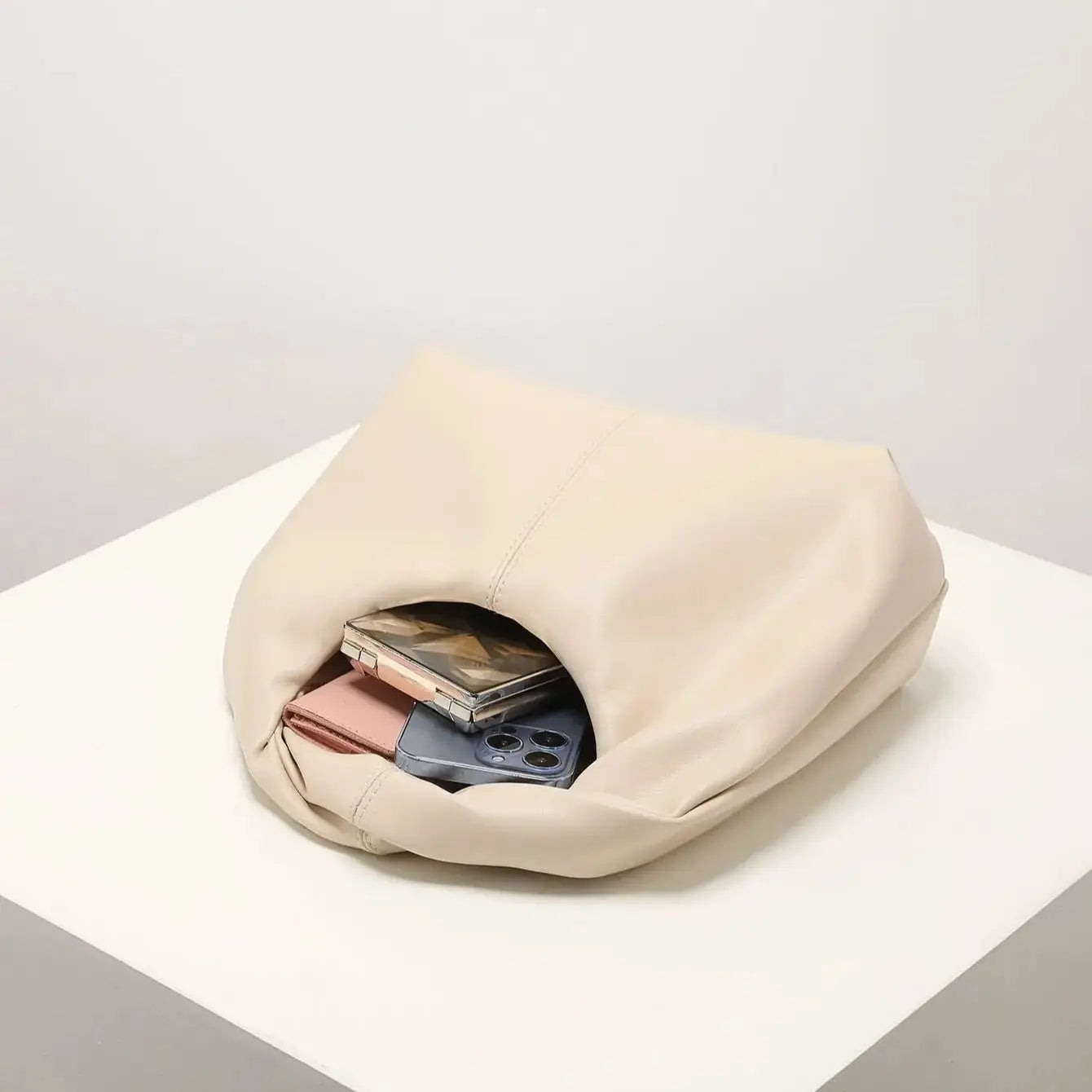 תיק דגם ג׳ריי