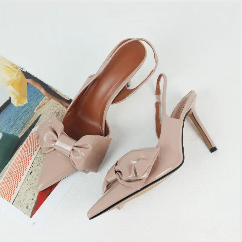 Ricardo נעלי עקב סלאינגבק עם פפיון קדמי