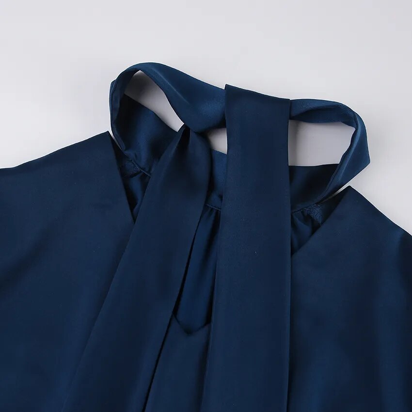 Brian שמלת מידי עם צווארון גבוה